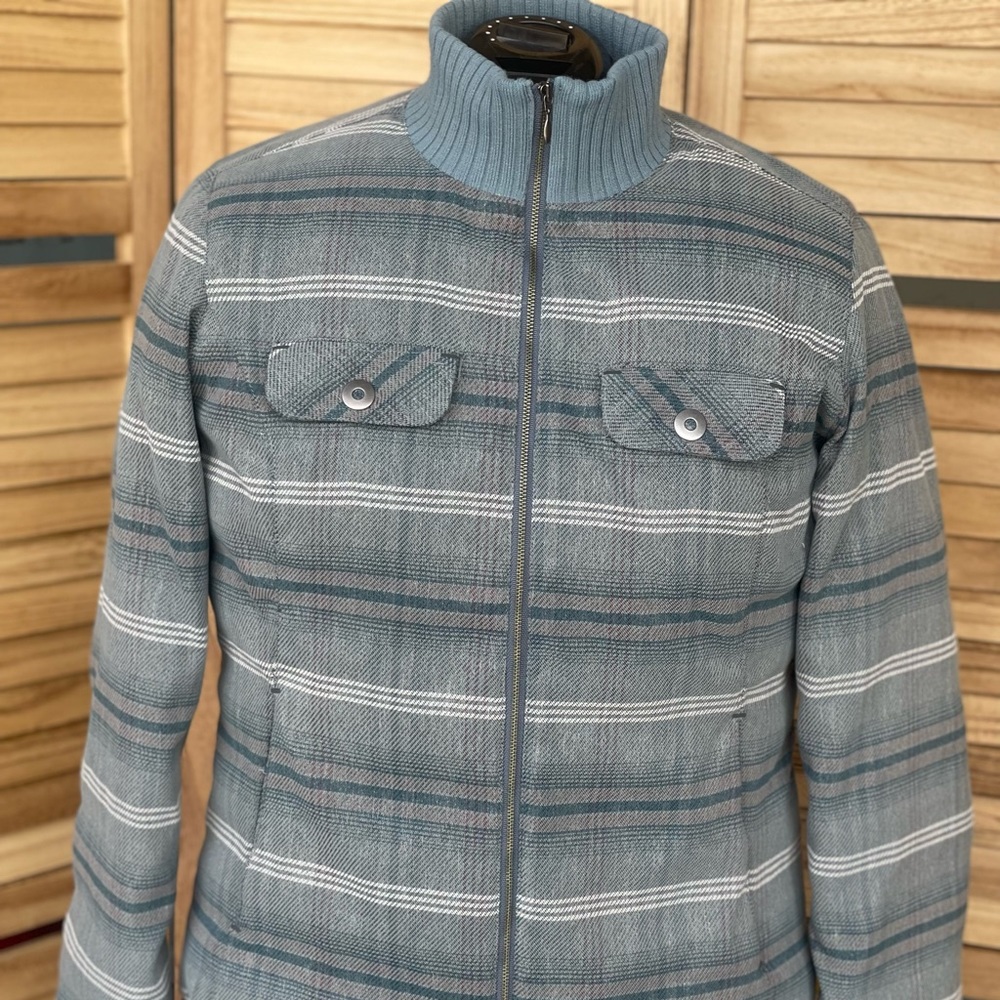 Prana Showdown Flannel Puff Jacket Size L EUC
